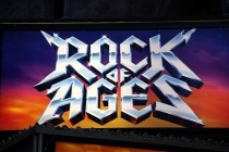 Rock of Ages, adaptação do musical da Broadway, ganha sua primeira imagem