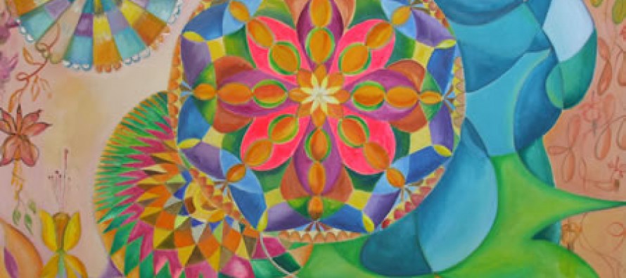 Formas e cores vibrantes marcam a arte de Rosa Shiroma