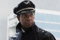 Flight | Denzel Washington em destaque nos dois pôsteres inéditos para o drama