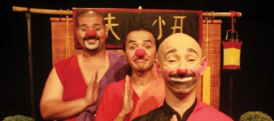Palhaços fazem paródia de filmes de “kung-fu” no Sesc São José dos Campos
