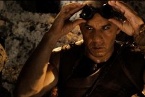 Riddick | Estrelado por Vin Diesel sci-fi ganha novo pôster, imagens e trailer inédito!