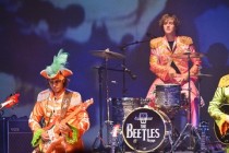 Teatro Anhembi Morumbi realiza um especial “Shows Musicais” com os covers das bandas Beatles e Queen