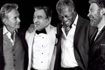 Cenas inéditas no comercial de A Última Viagem a Vegas, comédia com Douglas, De Niro, Freeman e Klin
