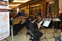 Orquestra de Sopros de Hortolândia se apresenta em shopping