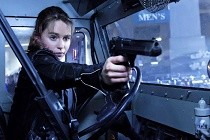 O EXTERMINADOR DO FUTURO – GÊNESIS com Arnold Schwarzenegger e Emilia Clarke ganha novas IMAGENS