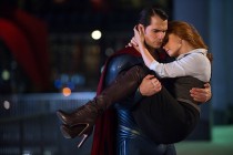 BATMAN VS SUPERMAN: A ORIGEM DA JUSTIÇA voa e arrecada mais de meio bilhão de dólares nas bilheterias mundiais