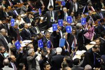 “Debate” discute os efeitos da lei da terceirização, aprovada na Câmara